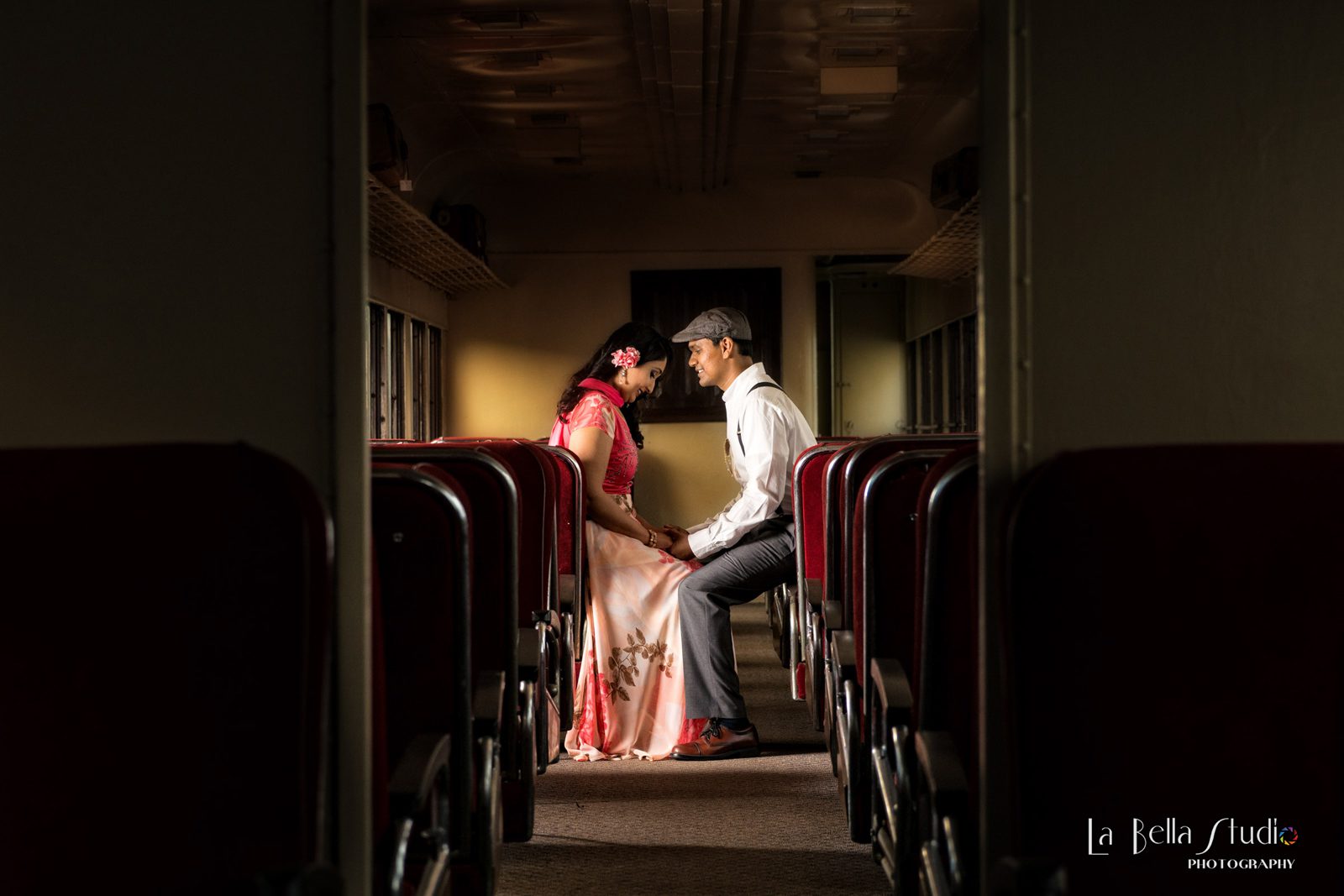 Duluth railroad engagement session